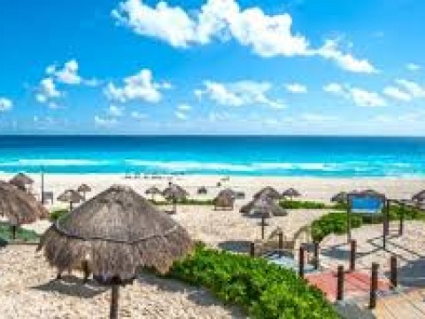 Explore Cancún